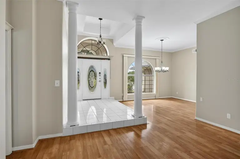 20 WOODFORD LN — photo 5