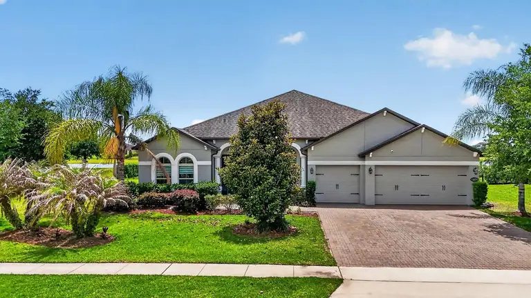 17614 SAILFIN DR