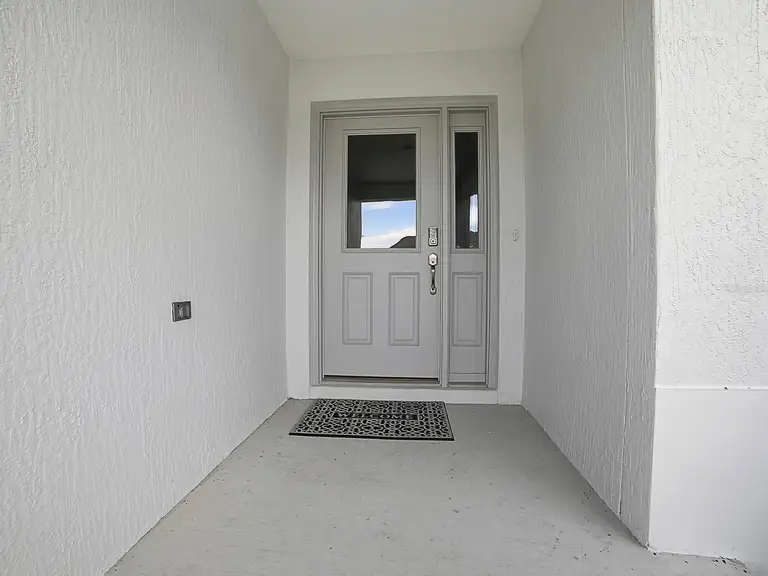7247 REMI PL — photo 2