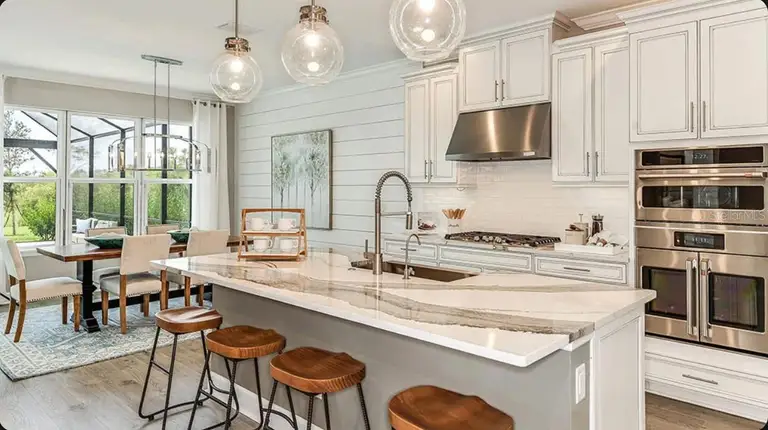 820 JUNONIA BLVD — photo 3