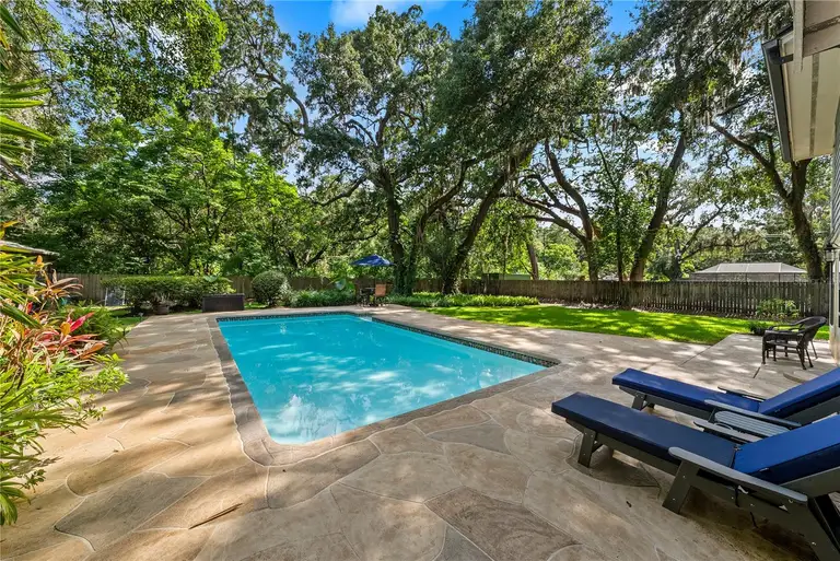 2503 HIGH OAKS LN — photo 3