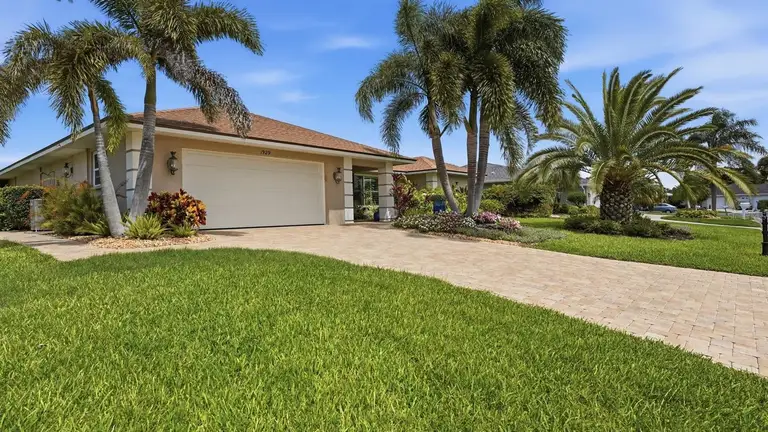 1929 PEBBLE BEACH CT — photo 4