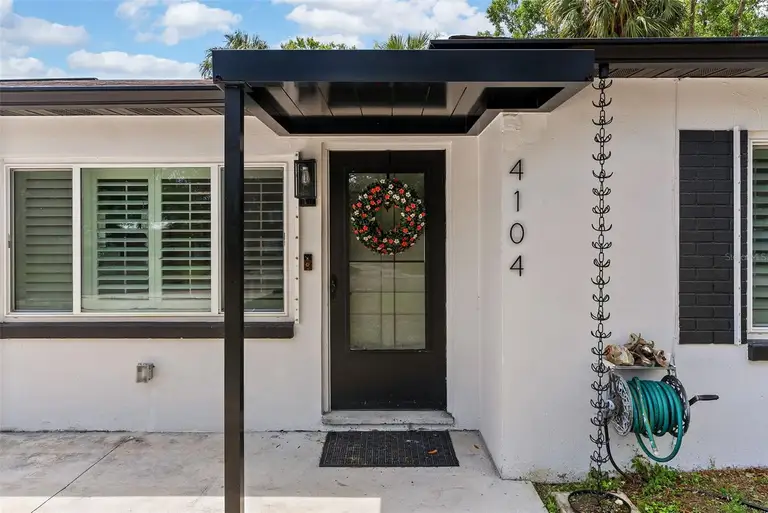 4104 W KNIGHTS AVE — photo 2