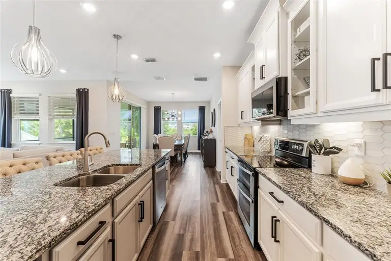 34315 RADLEY WAY — photo 3