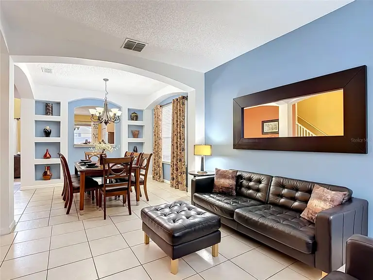8505 PALM HARBOR DR — photo 2