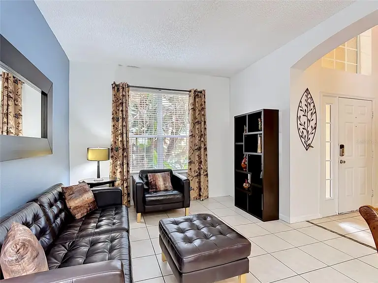 8505 PALM HARBOR DR — photo 3