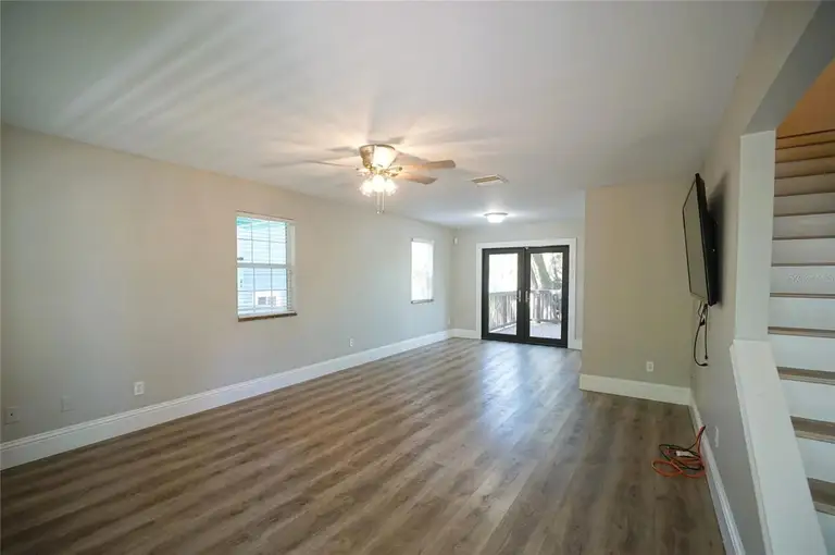 317 W HANLON ST — photo 4