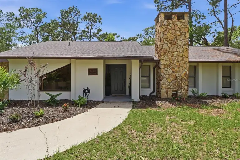 6950 W HILGER CT — photo 2