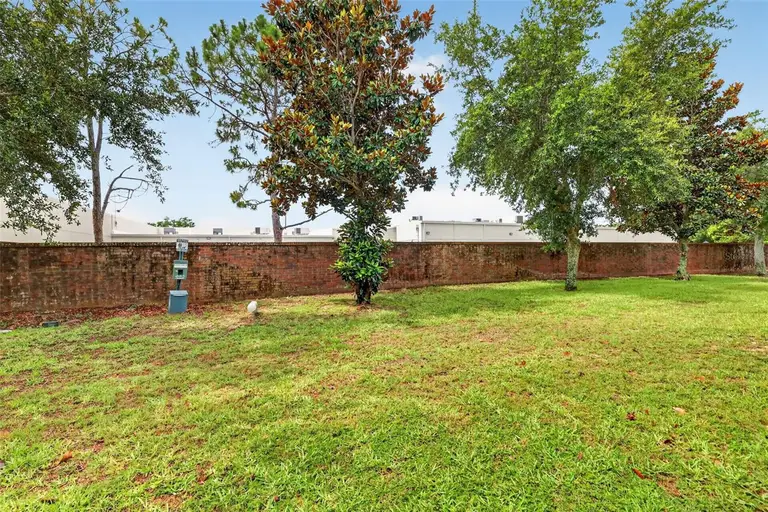 2299 ALOHA BAY CT — photo 4