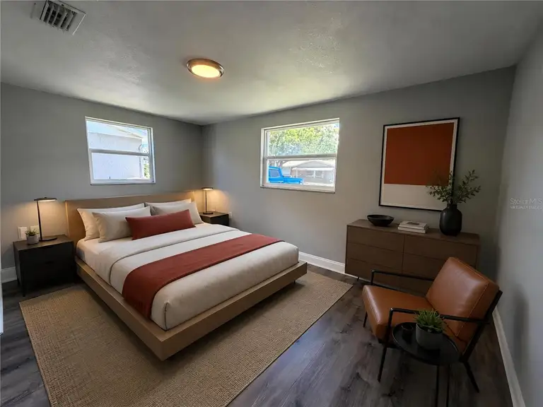 3511 CAMBRIDGE ST — photo 4