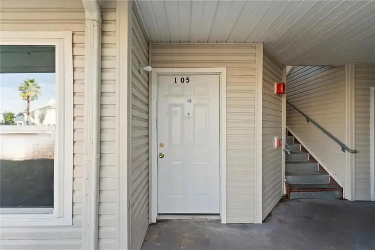2508 WOODGATE BLVD #105 — photo 3