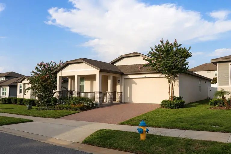 2312 CROSSBOW ST — photo 2