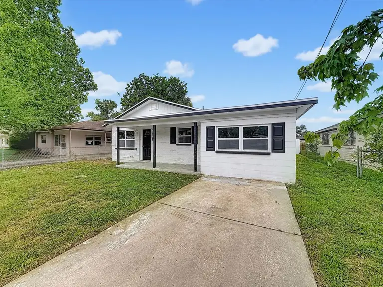 3316 W NASSAU ST — photo 4