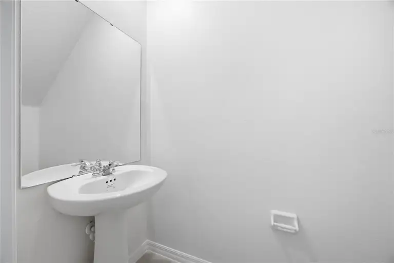 641 BALD CYPRESS DR — photo 5