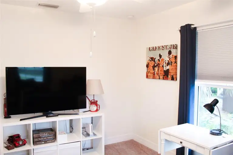 206 ANTILLA DR — photo 5
