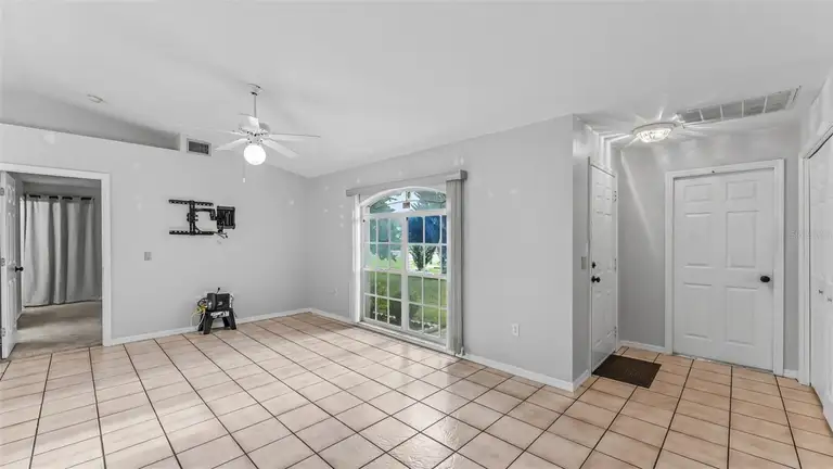 5835 DAUGHTERY DOWNS LOOP — photo 4