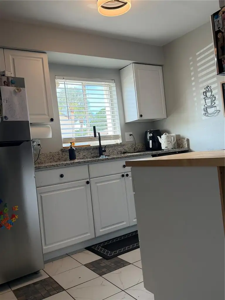 2617 PINE LAKE TER #B — photo 5