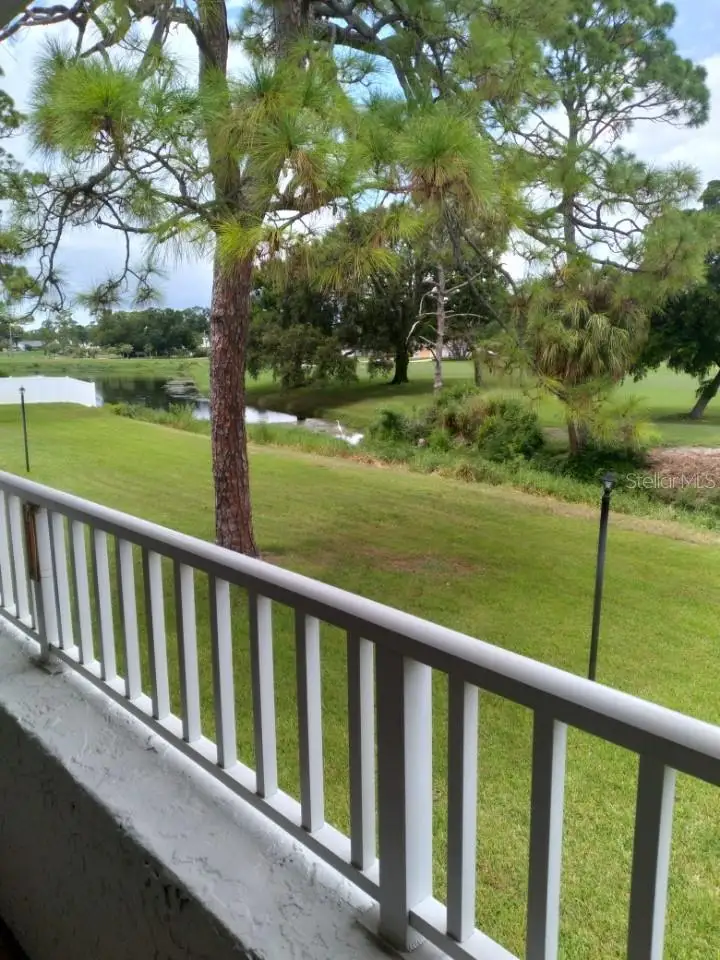 2117 LAKEWOOD CLUB DR S #O — photo 2